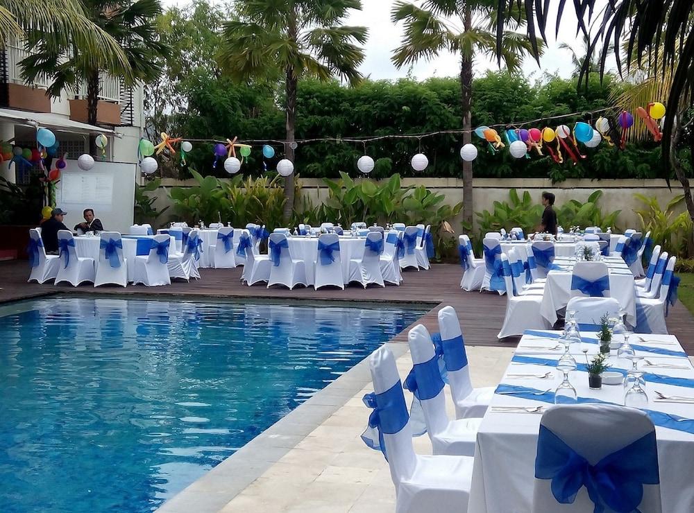 Seminyak Garden Hotell Dalung  Eksteriør bilde